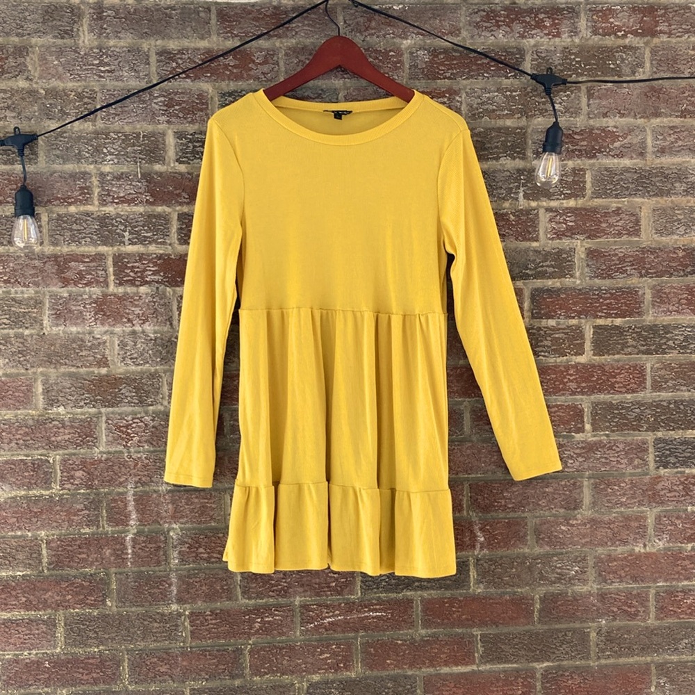 Long sleeve yellow dress